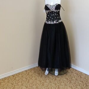 Black size x-small ball gown